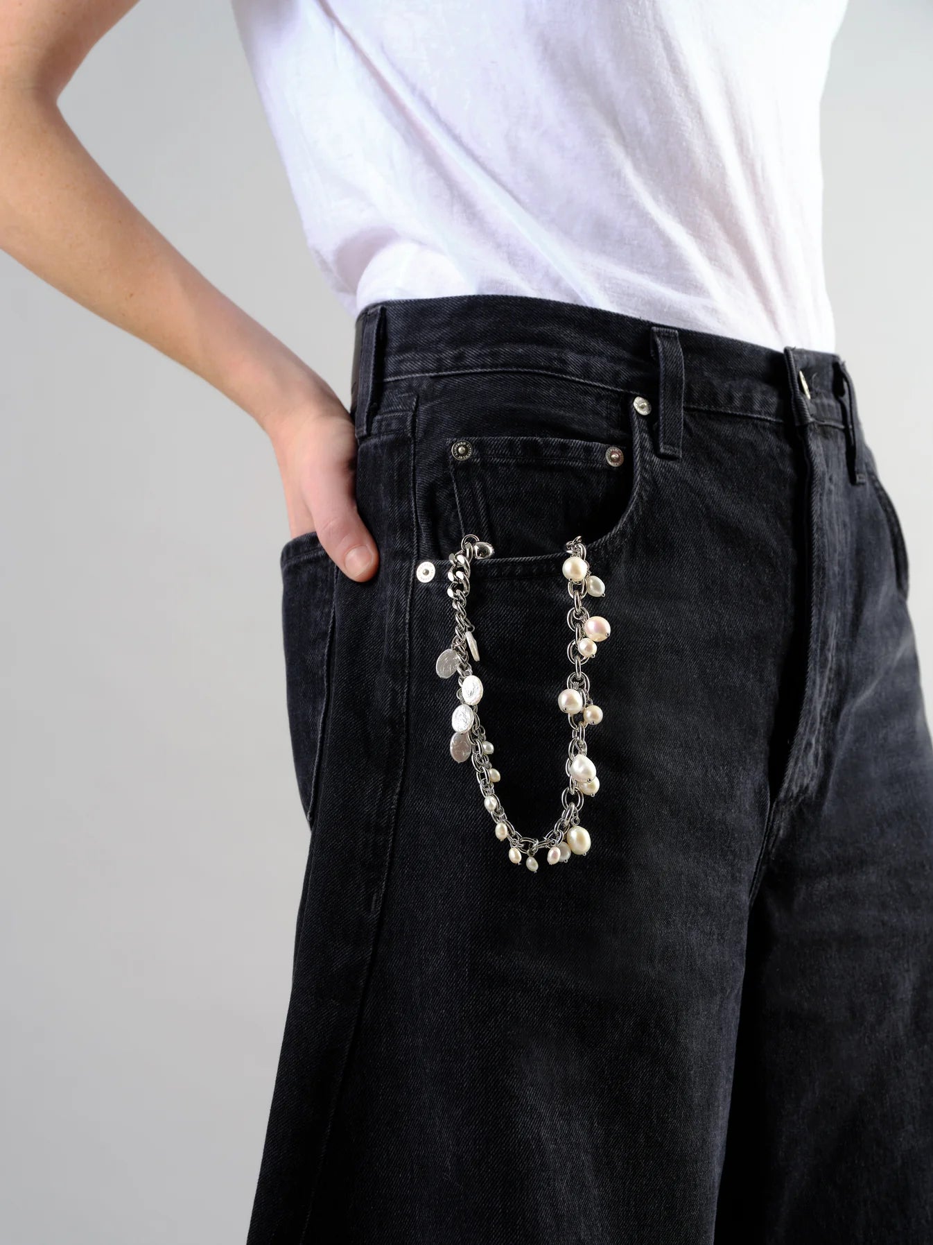 PEARL MIXED METAL WRISTLET