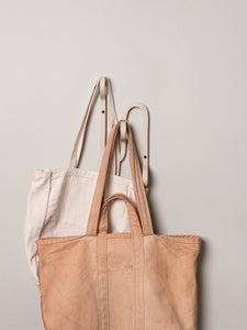 Virginia Sin - For-Everything Rack / Narrow, Sand
