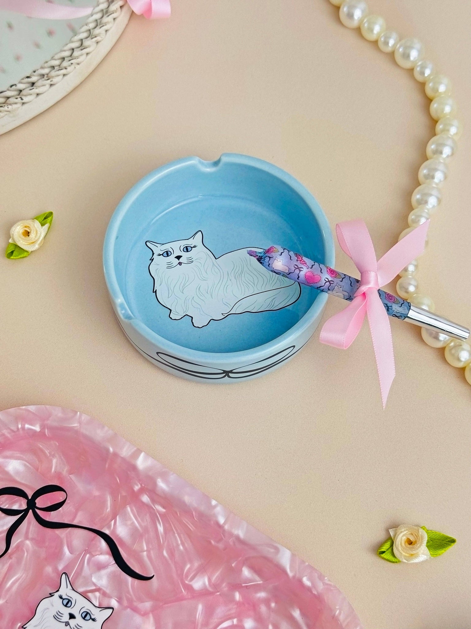 MISS KITTY CERAMIC ASH TRAY
