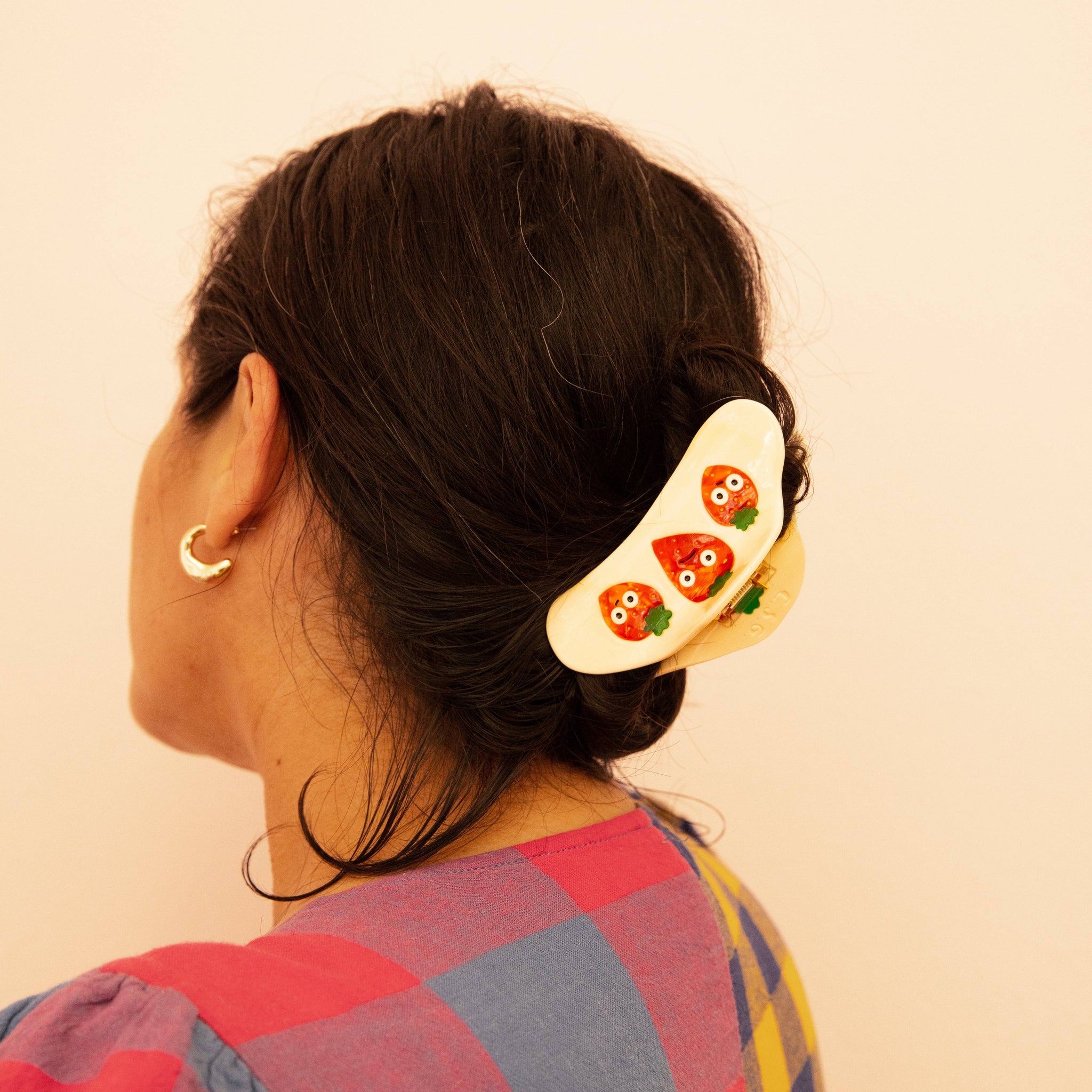 Carolyn Suzuki - ICHIGO - Hair Claw