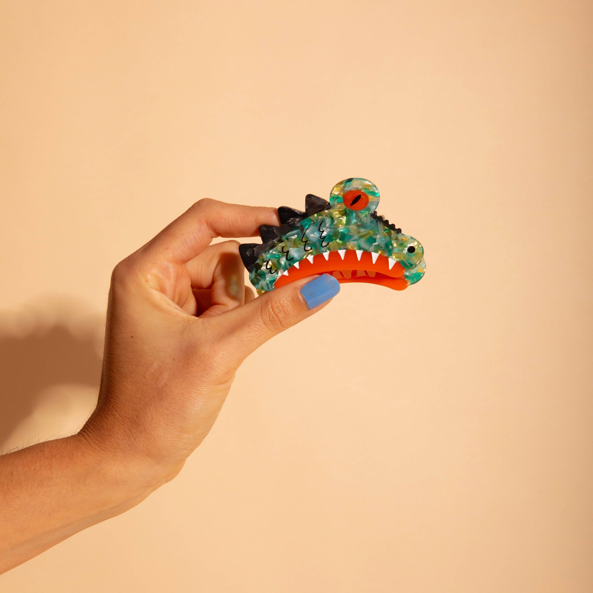 Carolyn Suzuki - KAIJU - Hair Claw