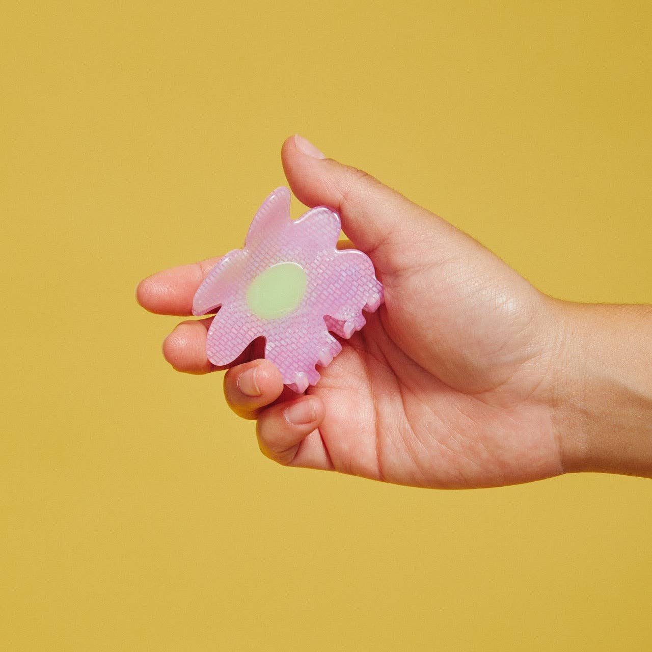 CHUNKS - Flower Claw in Shimmer