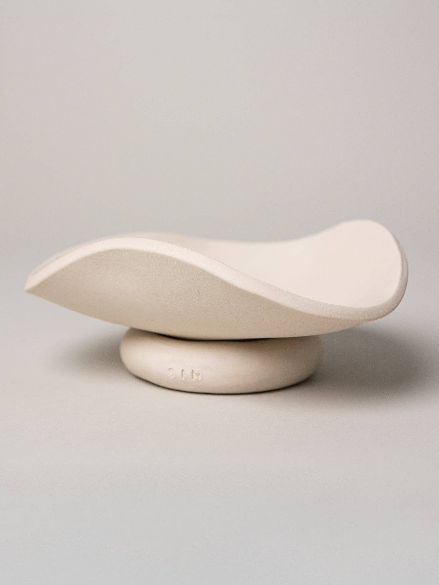 Virginia Sin - Urch Bowl, Ivory