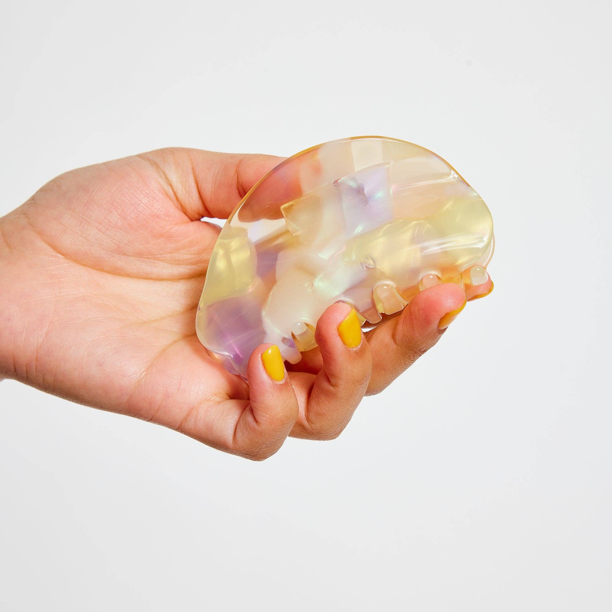 SUKI CLAW IN MOONLIGHT