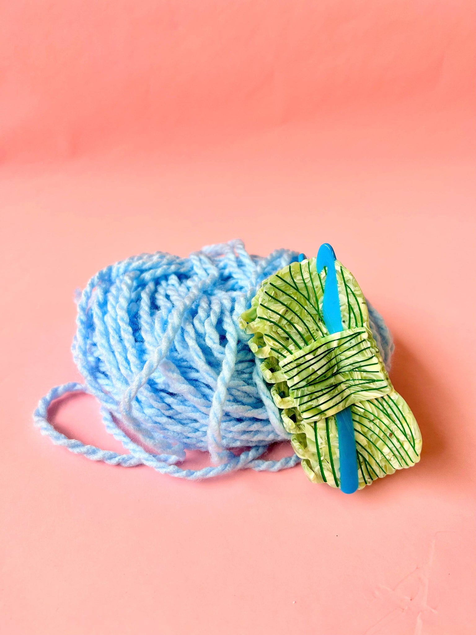 The Peach Fuzz - Crochet Yarn Hair Claw