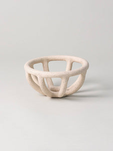 Virginia Sin - Prong Fruit Bowl, Sand: Medium