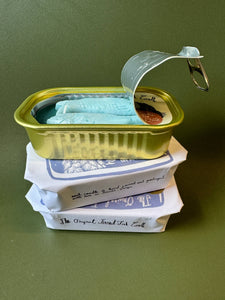 TINNED "FISH" CANDLE - JUNIPER AND FRASIER FIR