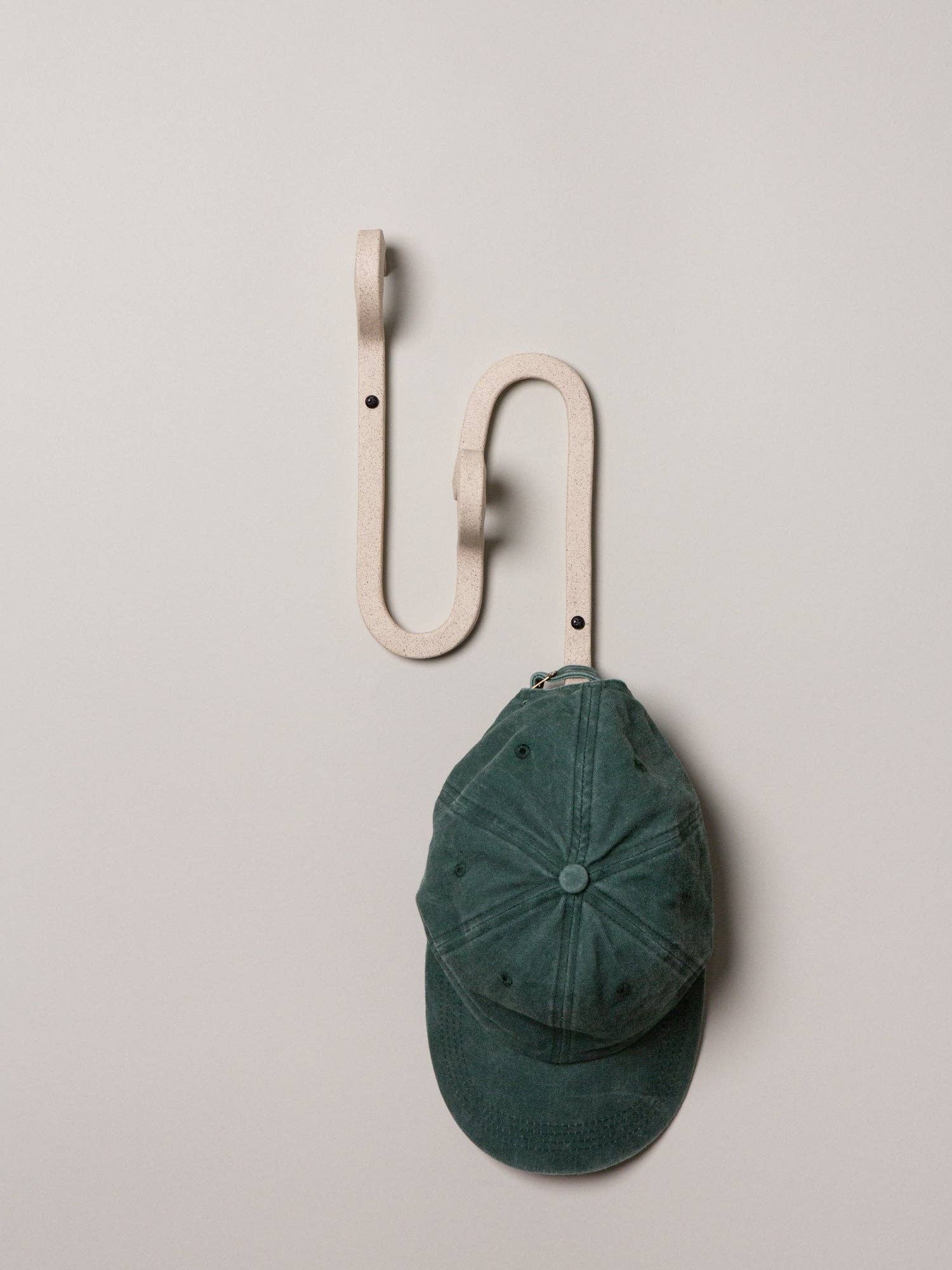 Virginia Sin - For-Everything Rack / Narrow, Sand