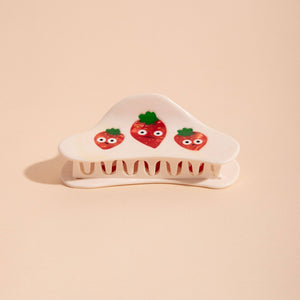 Carolyn Suzuki - ICHIGO - Hair Claw