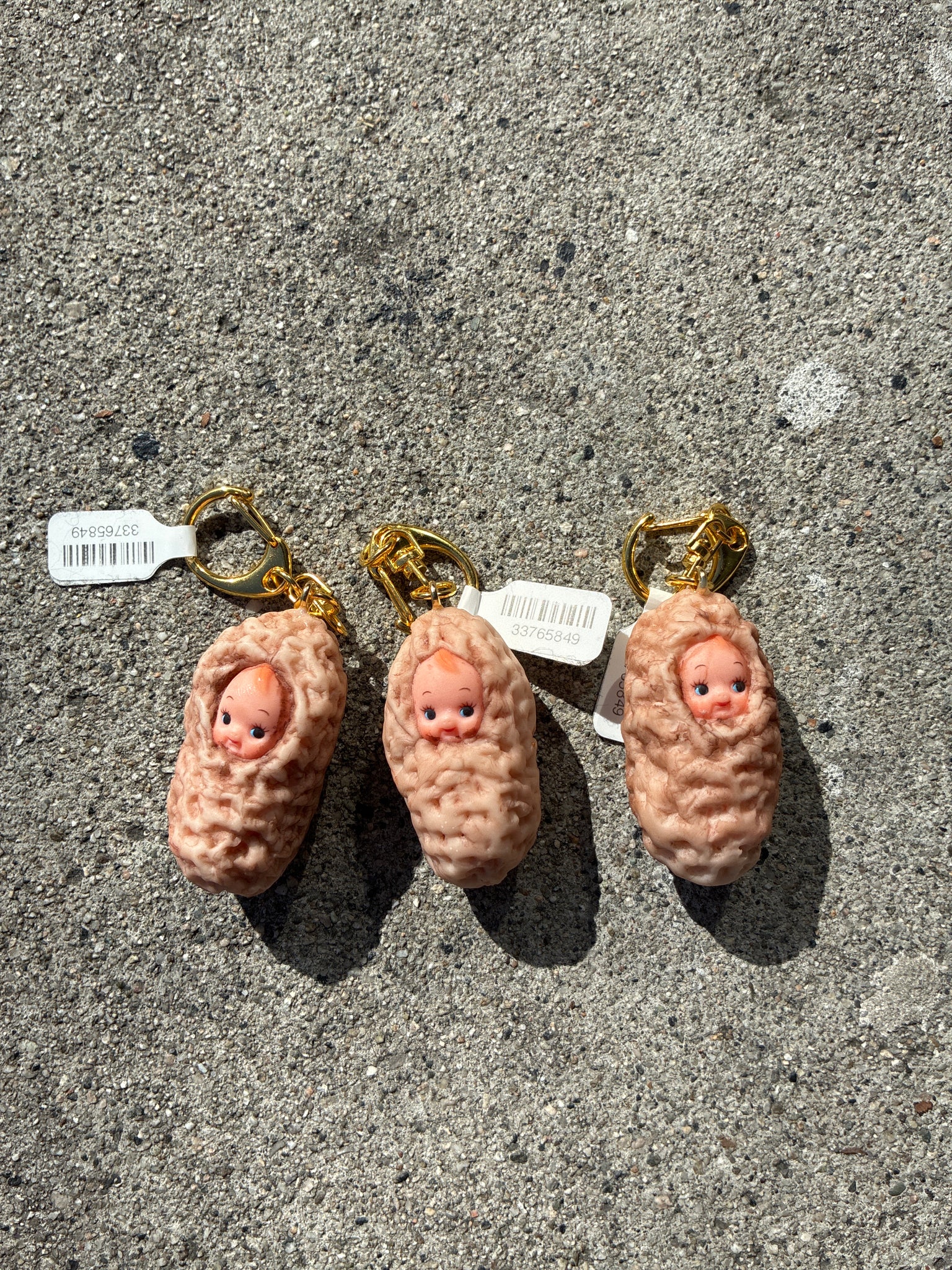 ♡ワリコー店舗キューピー PEANUT KEWPIE KEYCHAIN – Ri-Ri-Ku