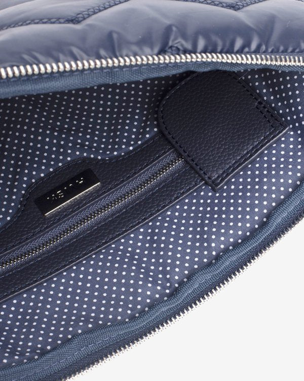 HVISK - COMPUTER SLEEVE 13" QUILTED WAVY - BLUE