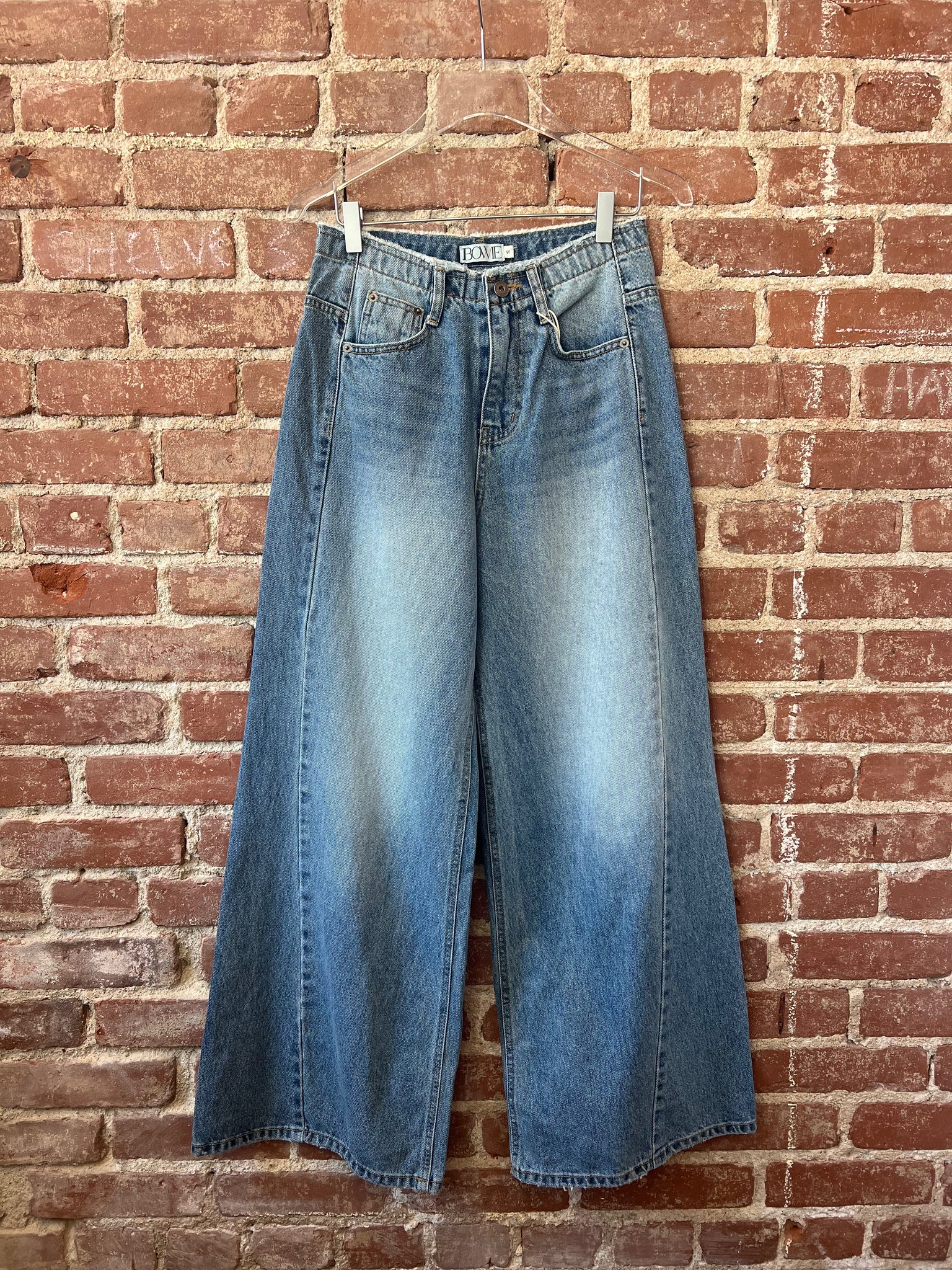 KOREAN RAW EDGE WAIST DENIM