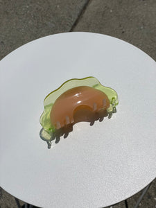 MELON HAIR CLAW