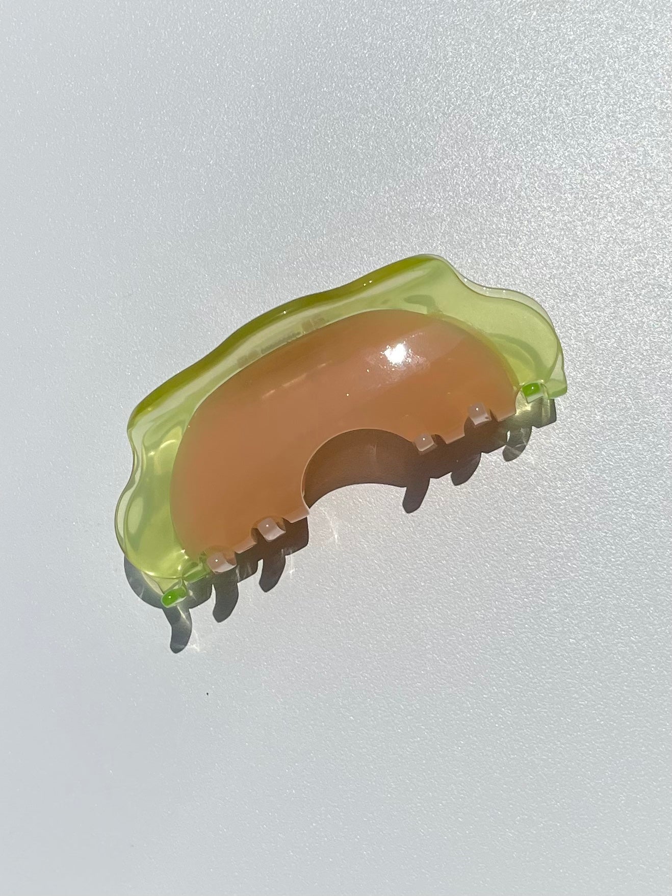 MELON HAIR CLAW