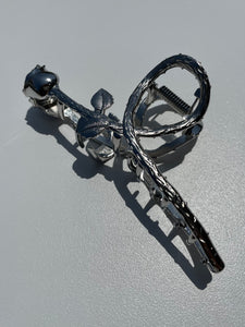 ROSE LOOP HAIR CLAW
