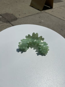 NOSTALGIA CLAW - LIGHT GREEN