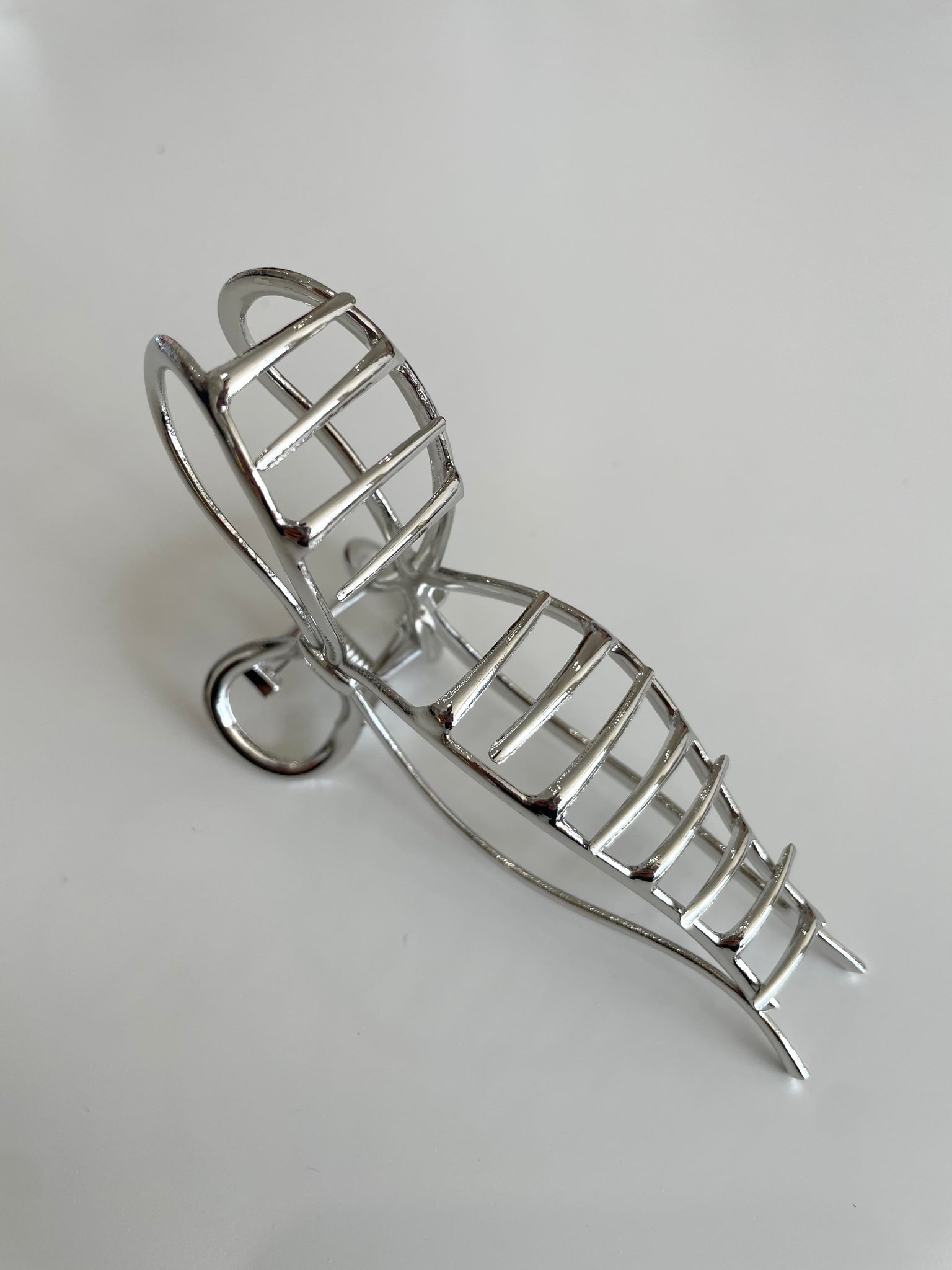 BIG BOW HAIR CLAW - METAL
