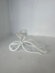 BIG BOW HAIR CLAW - CREAM/CLEAR