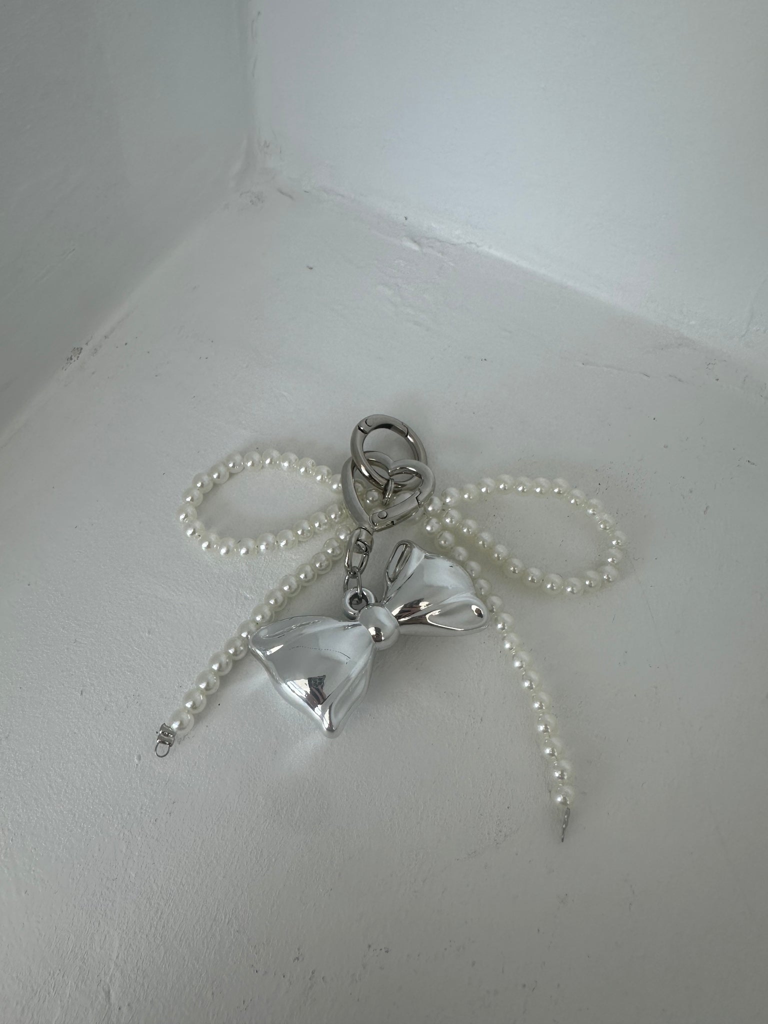 BAG CHARM - DOUBLE BOW