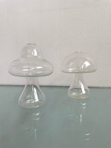 MINI GLASS MUSHROOM VASE - ROUND