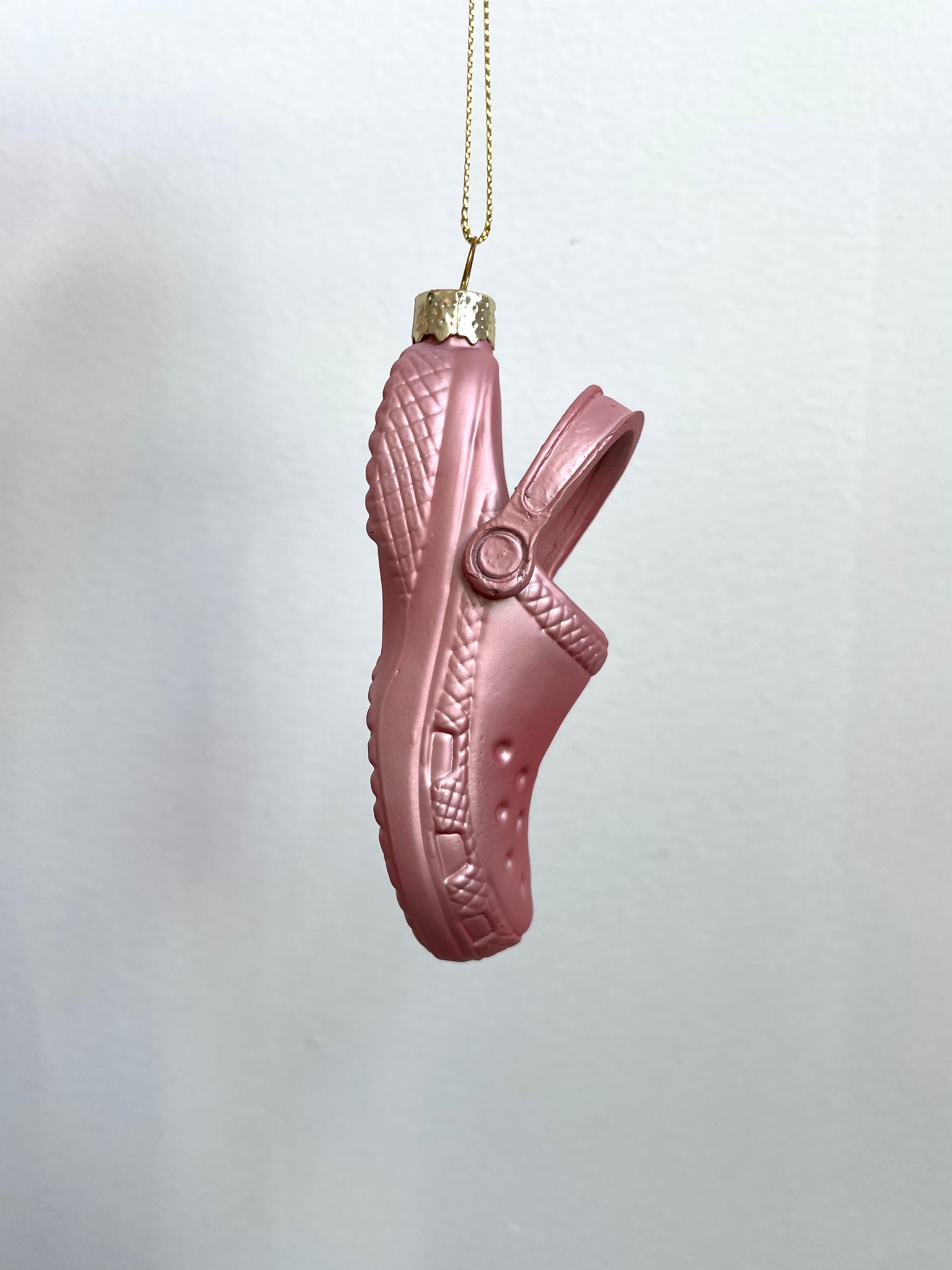 PINK CROCS ORNAMENTS