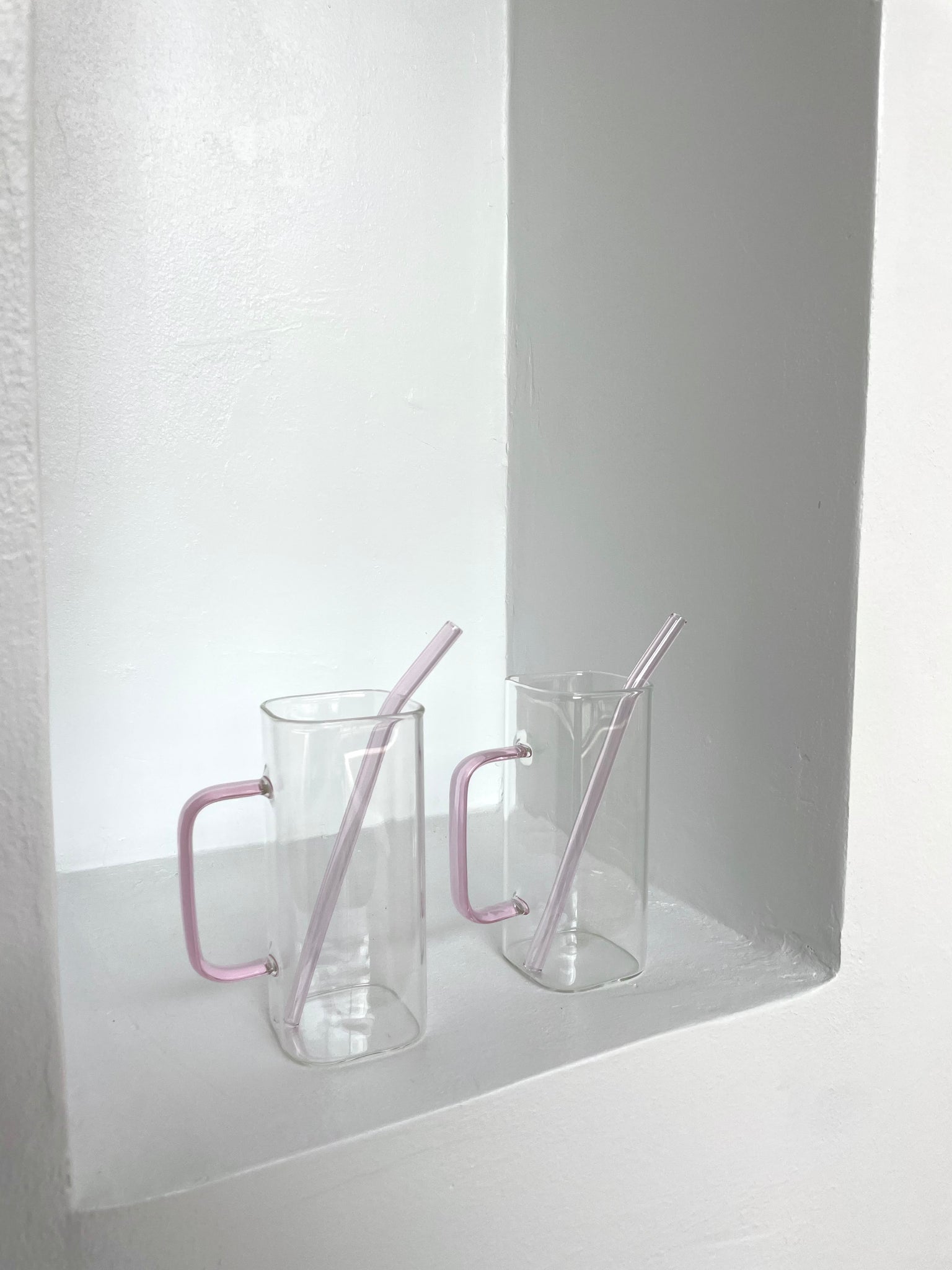 TALL SQUARE GLASS MUGS