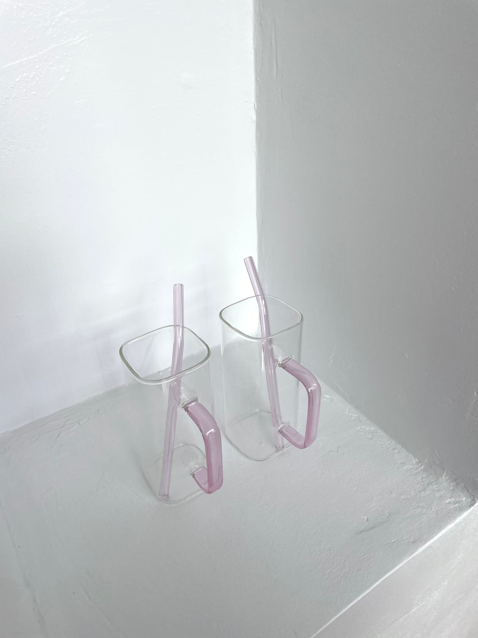 TALL SQUARE GLASS MUGS