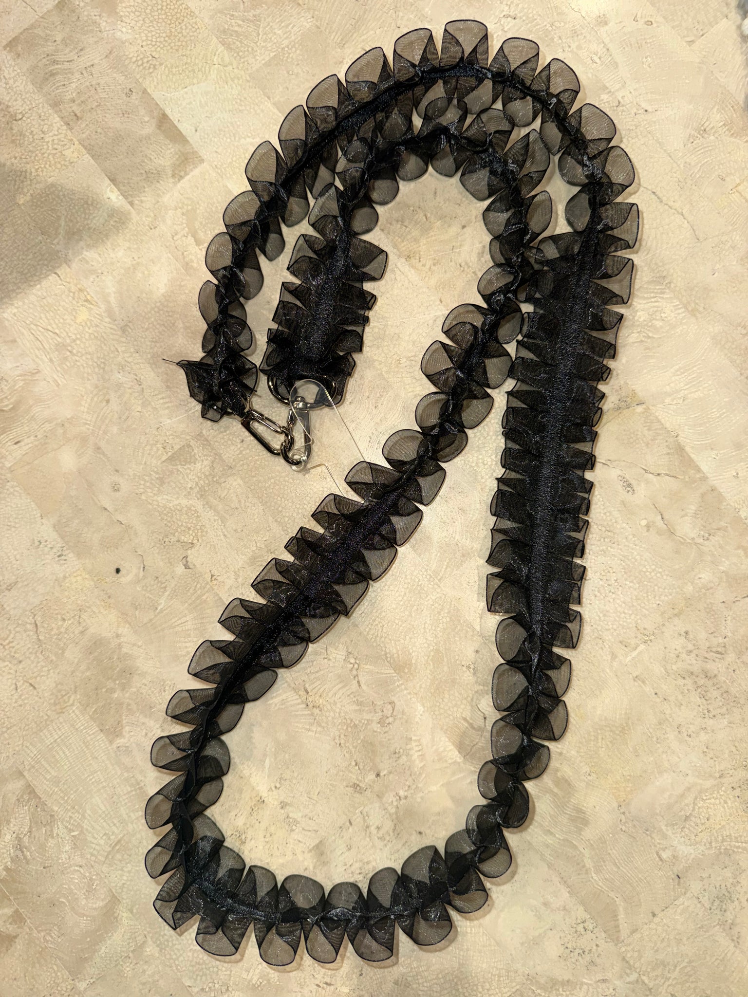 Ruffle Phone Strap – Ri-Ri-Ku