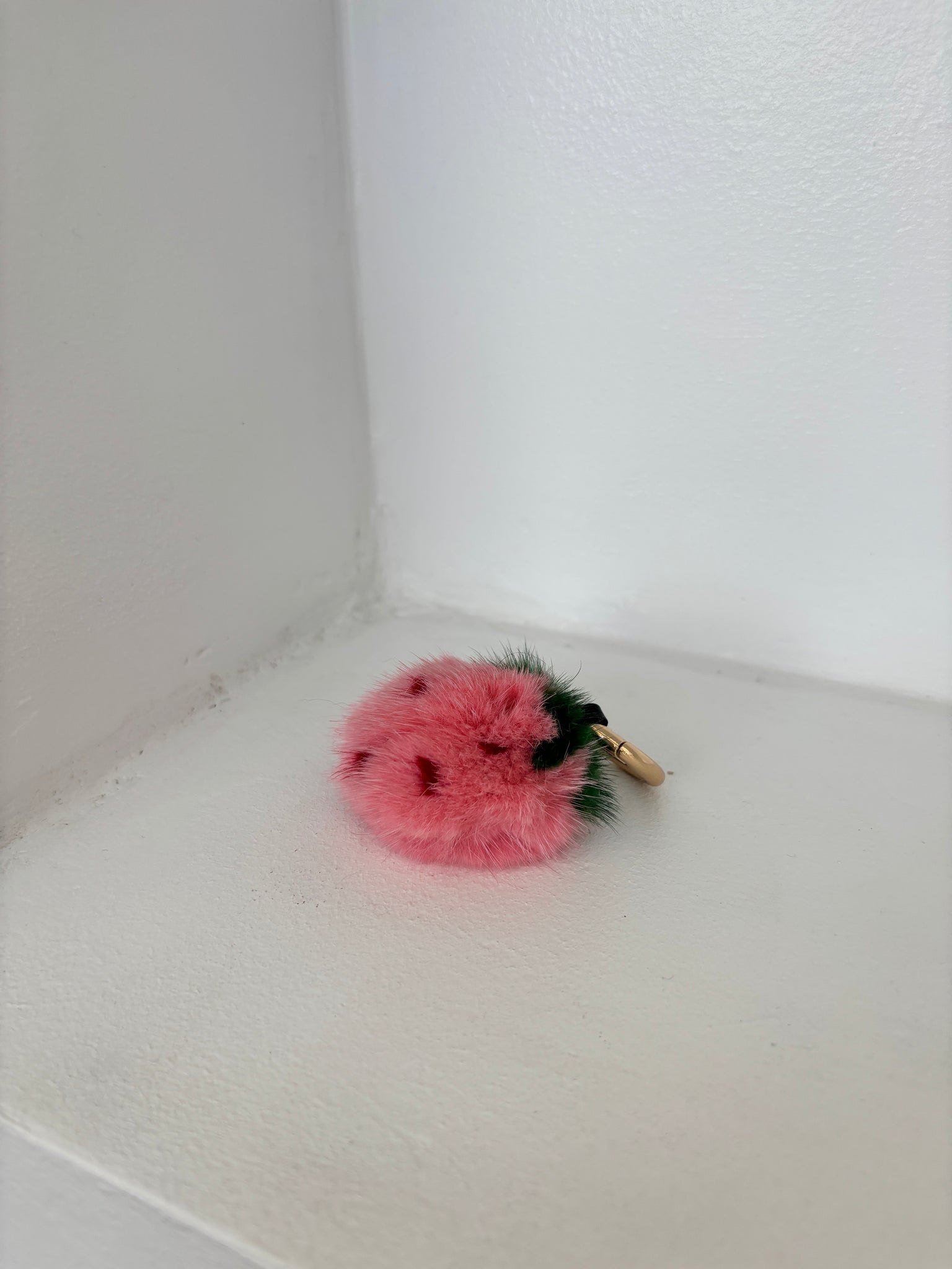 FUZZY STRAWBERRY KEYCHAIN
