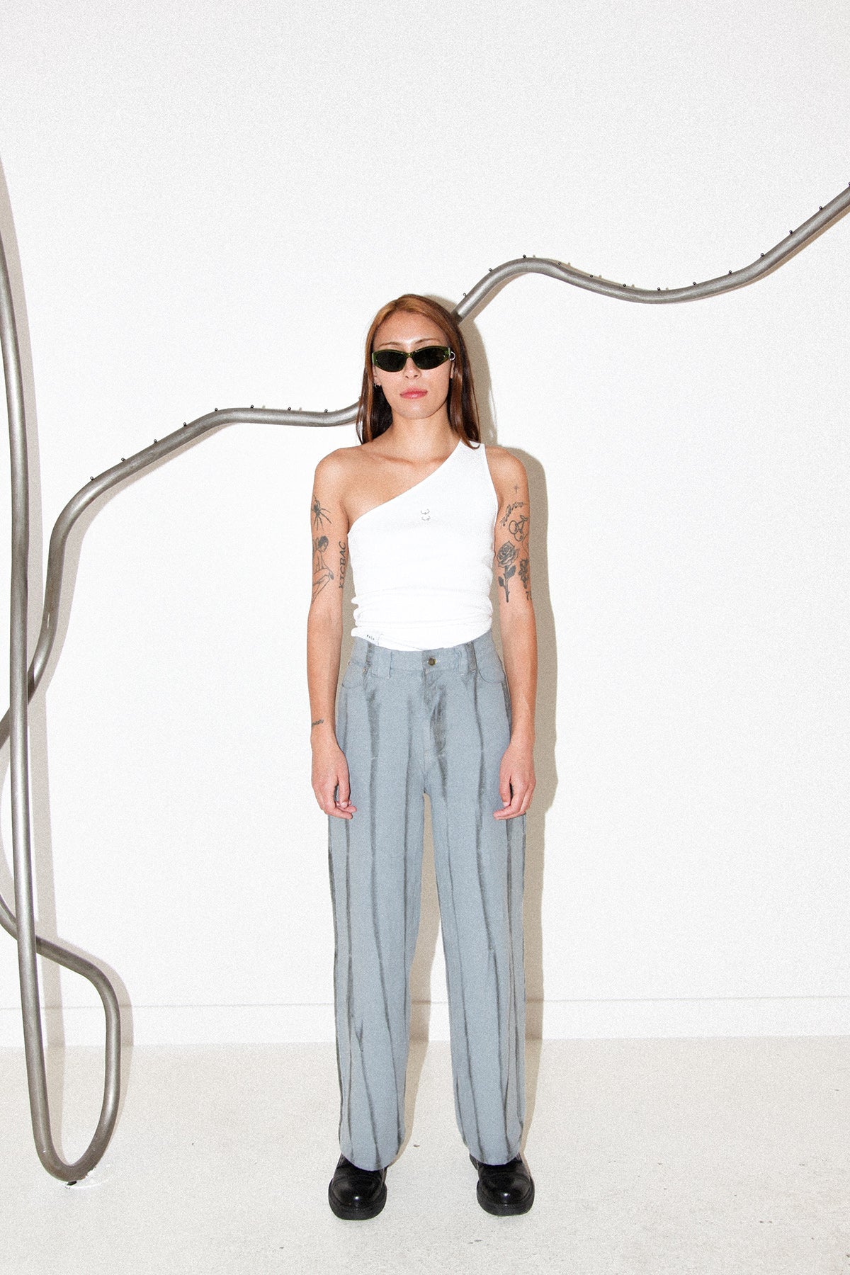 PIERCED ONE SHOULDER TOP - WHITE