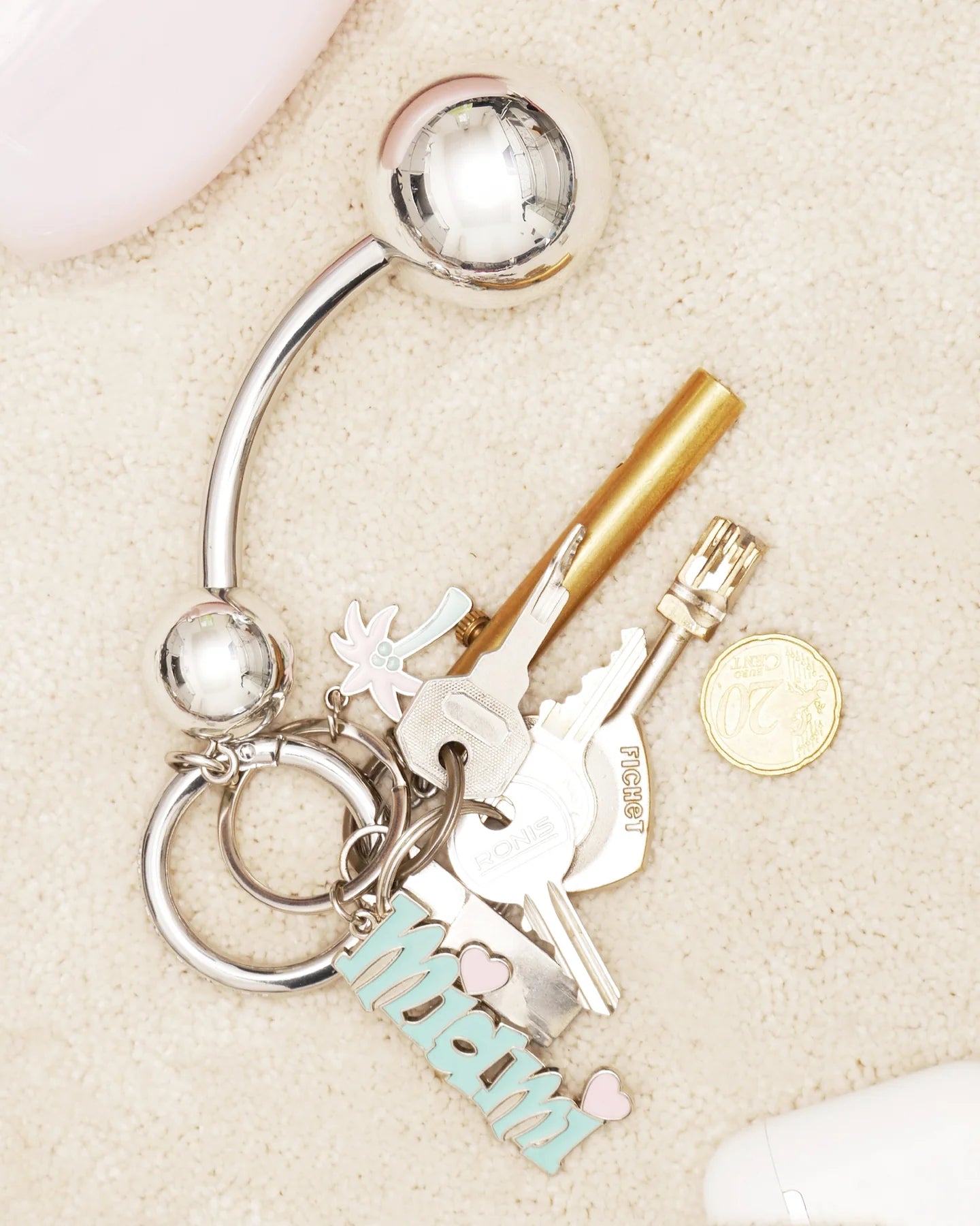 CONNIE KEYCHAIN