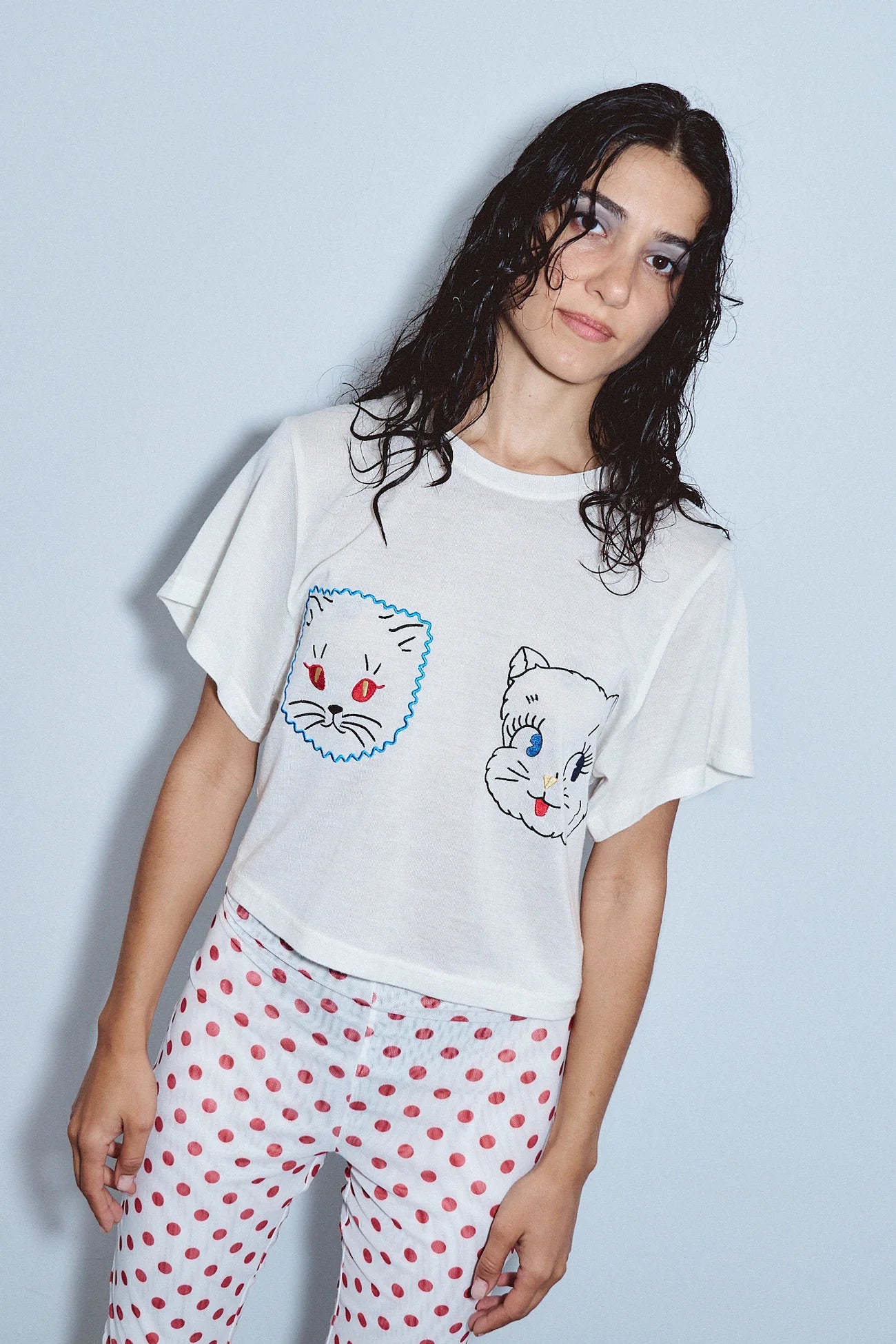 lily white cat shirt CAT BOOB EMBROIDERED TOMMY TEE