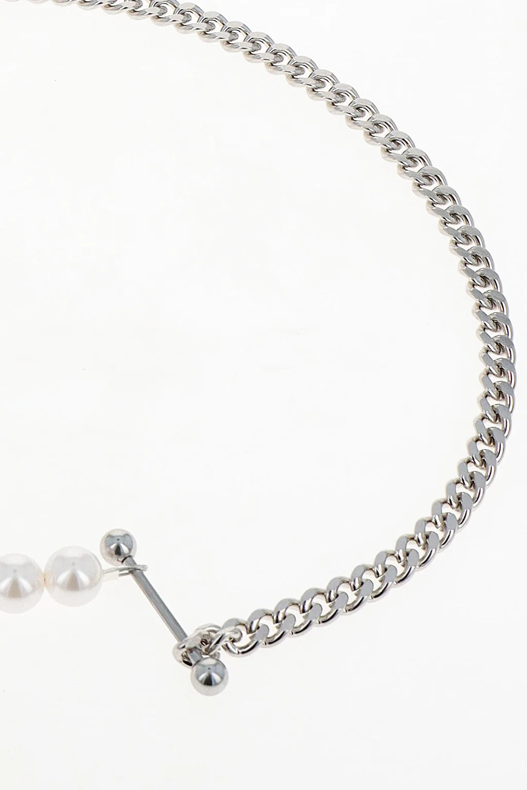 ROBYN NECKLACE