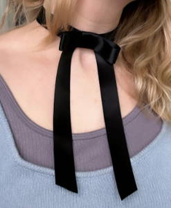Black ribbon choker deals