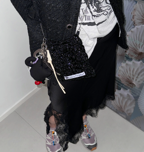 SHA-PEI RUMPLE BAG