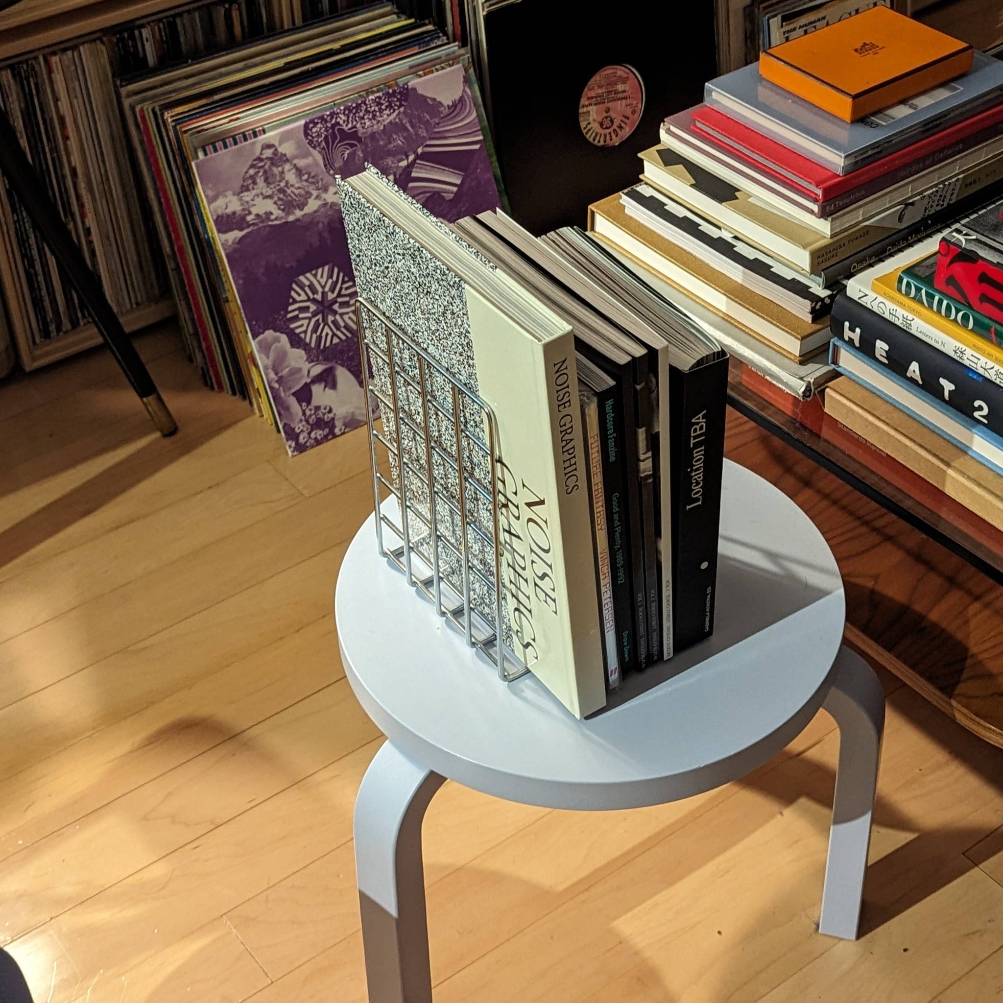Churvy Record & Book Storage Stand