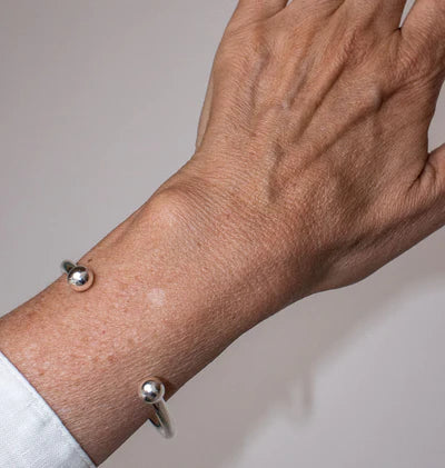 DIRECT CALL BRACELET - SILVER