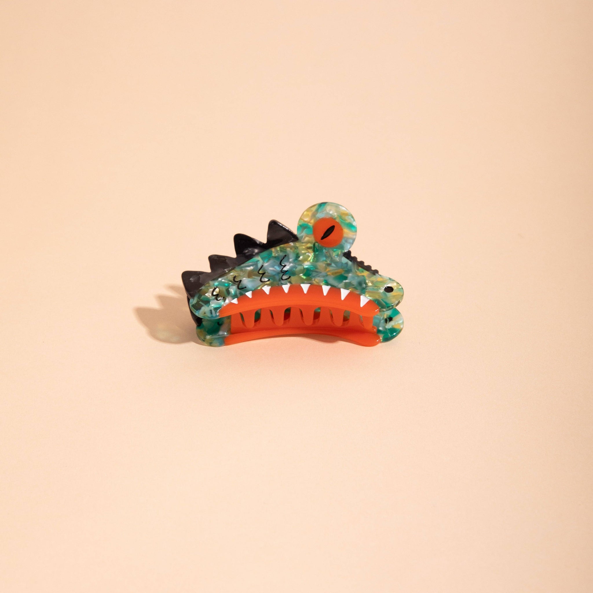 Carolyn Suzuki - KAIJU - Hair Claw