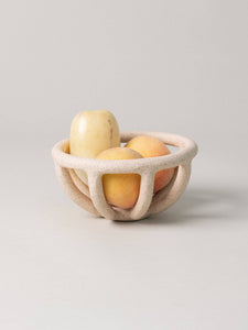 Virginia Sin - Prong Fruit Bowl, Sand: Medium