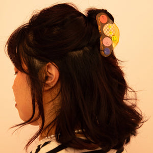 Carolyn Suzuki - FACES - Hair Claw