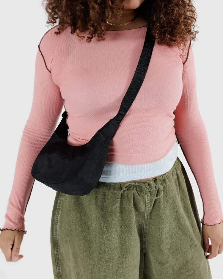 SMALL NYLON CRESCENT BAG - BLACK