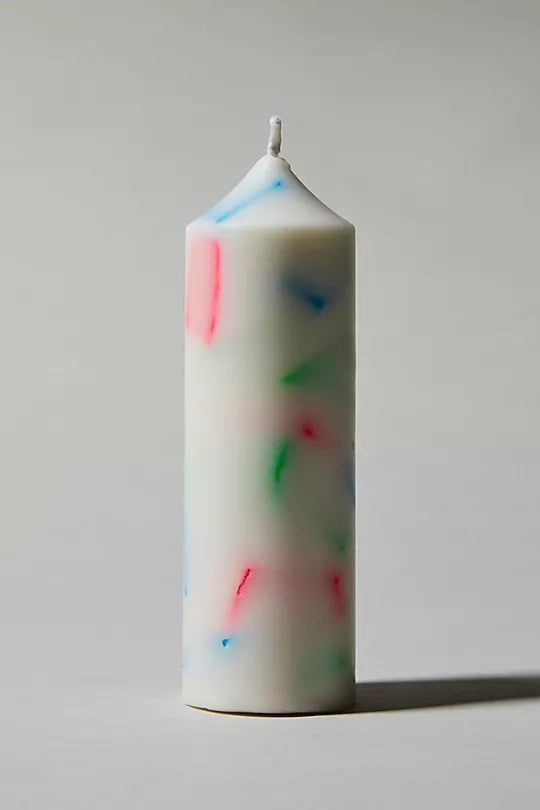 COLOR DRIP PILLAR CANDLE - WHITE