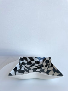 WRINKLE CHECKERBOARD DISH