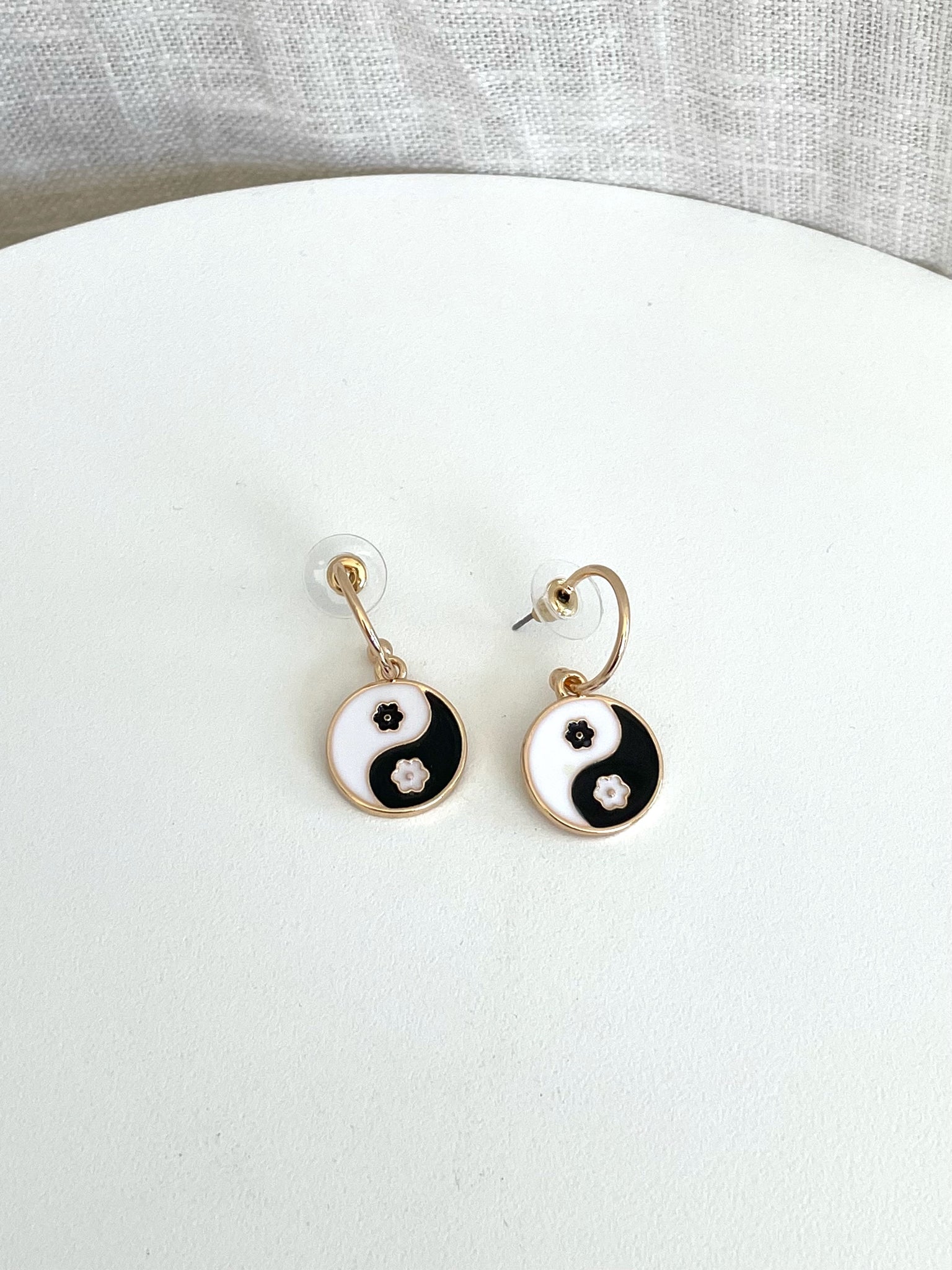 YIN YANG FLOWER EARRINGS