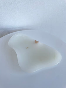 ROSALIA ORGANIC ONYX DISH