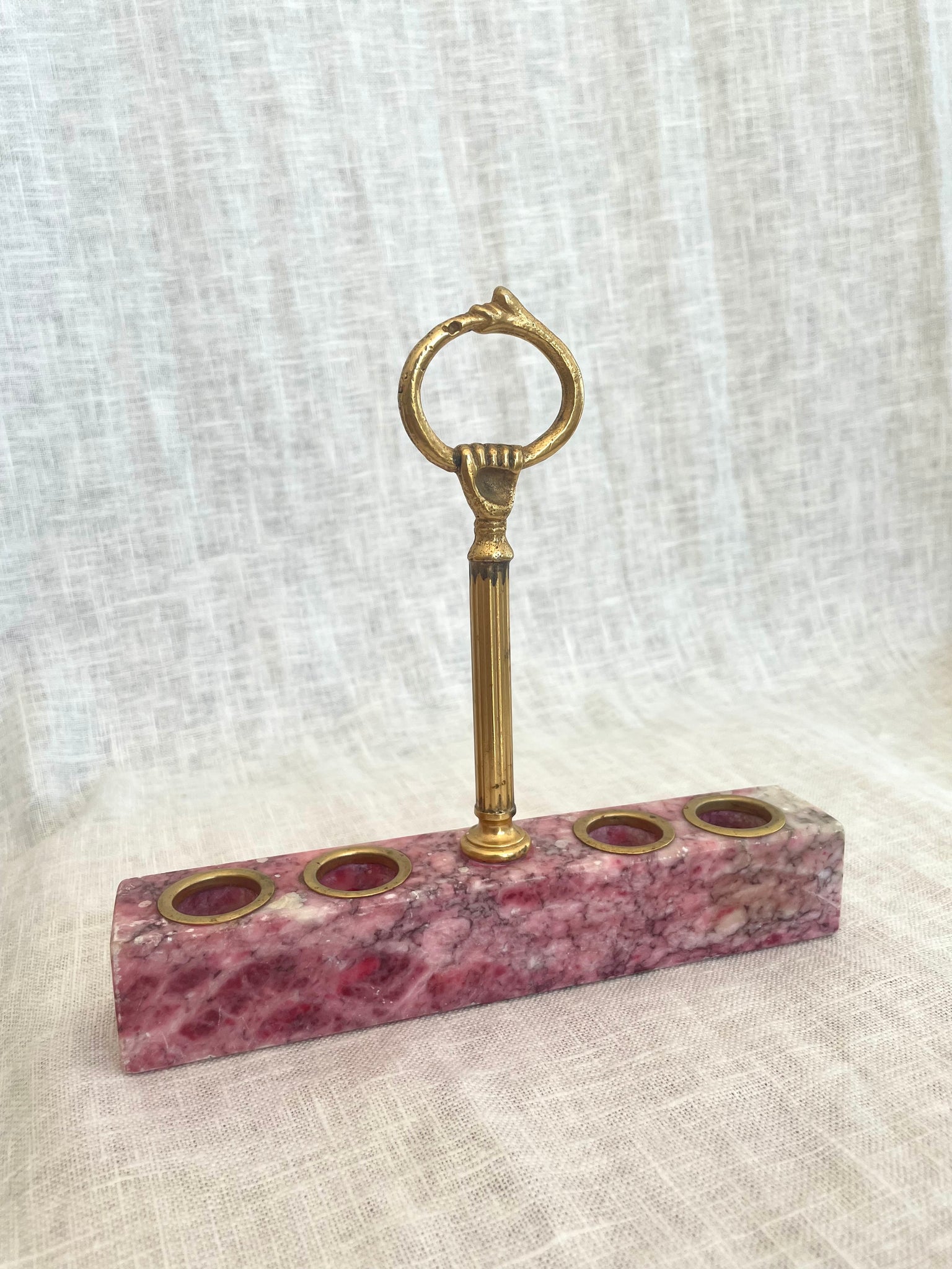 PINK ALABASTER LIPSTICK HOLDER