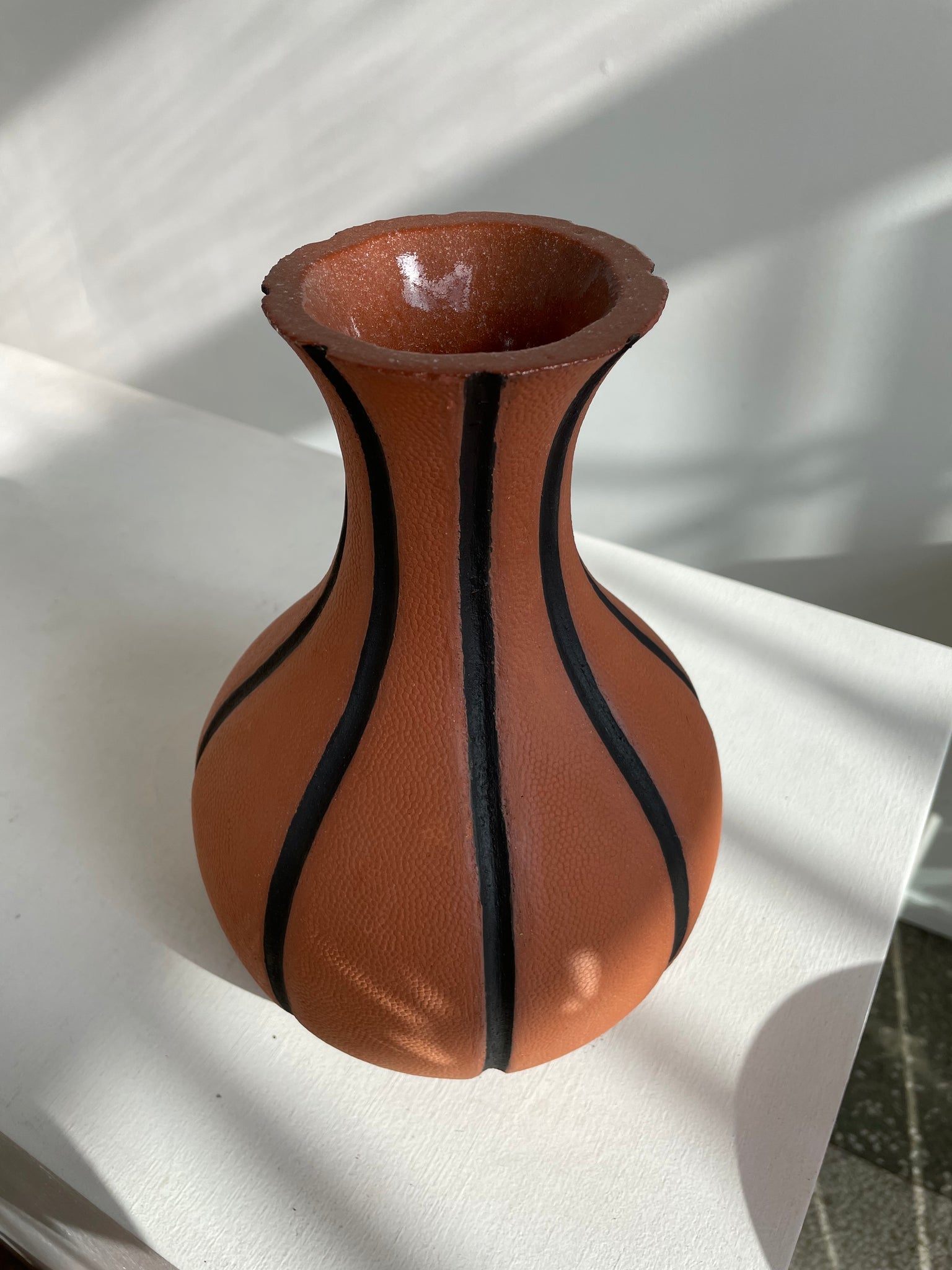 SWISH VASE