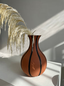 SWISH VASE