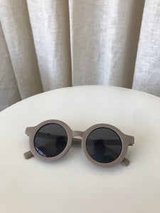 GREY BABY SUNGLASSES