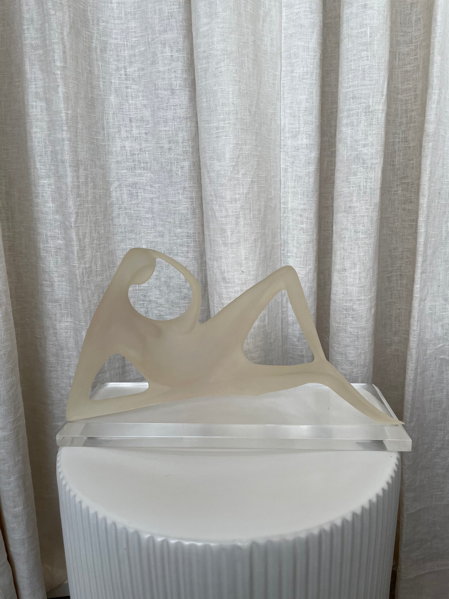 CHIC LADY SCULPTURE